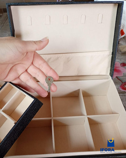 Organizador de Joyas Colgante con Cerradura